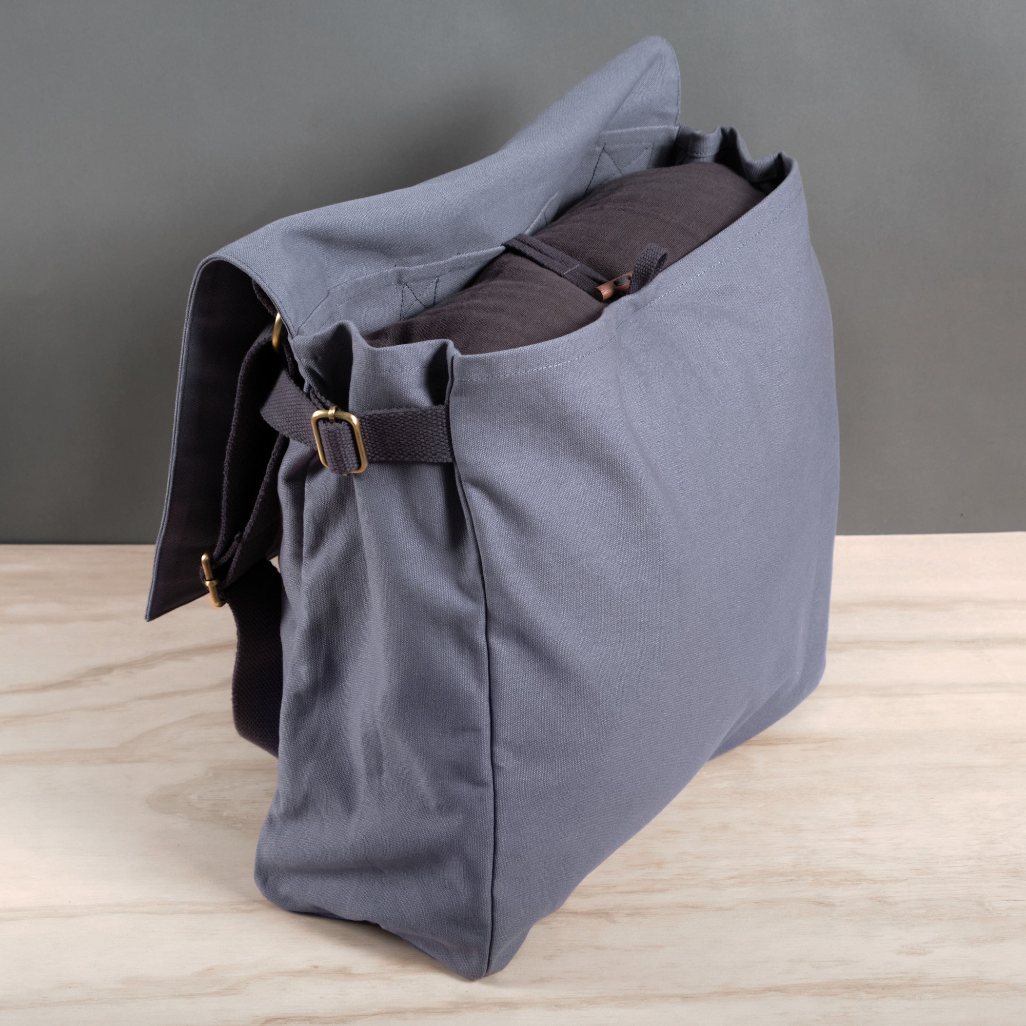 The Organic Company Big Shoulder Bag Heavy canvas 512 Hayao - grey blue