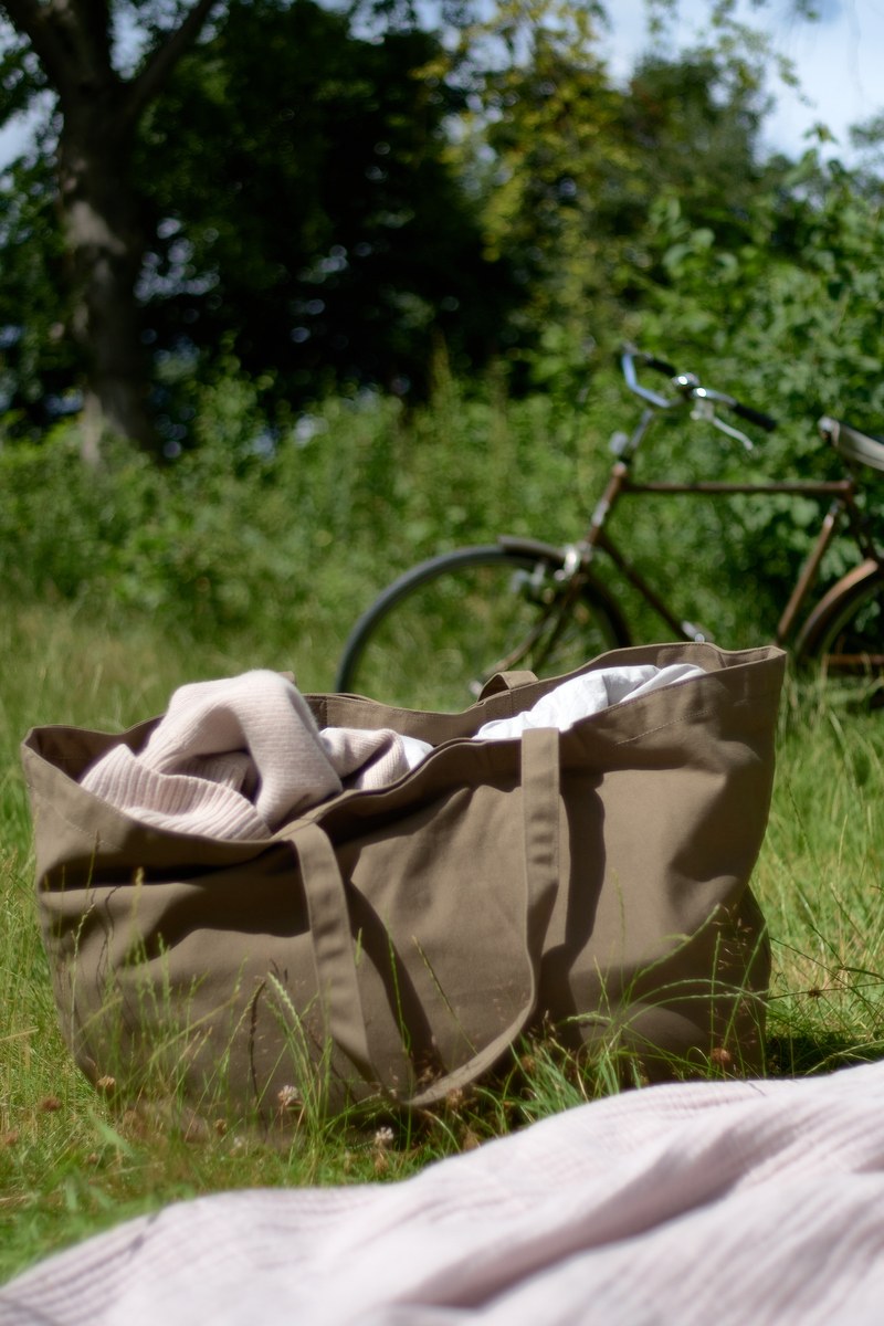 Große Tasche